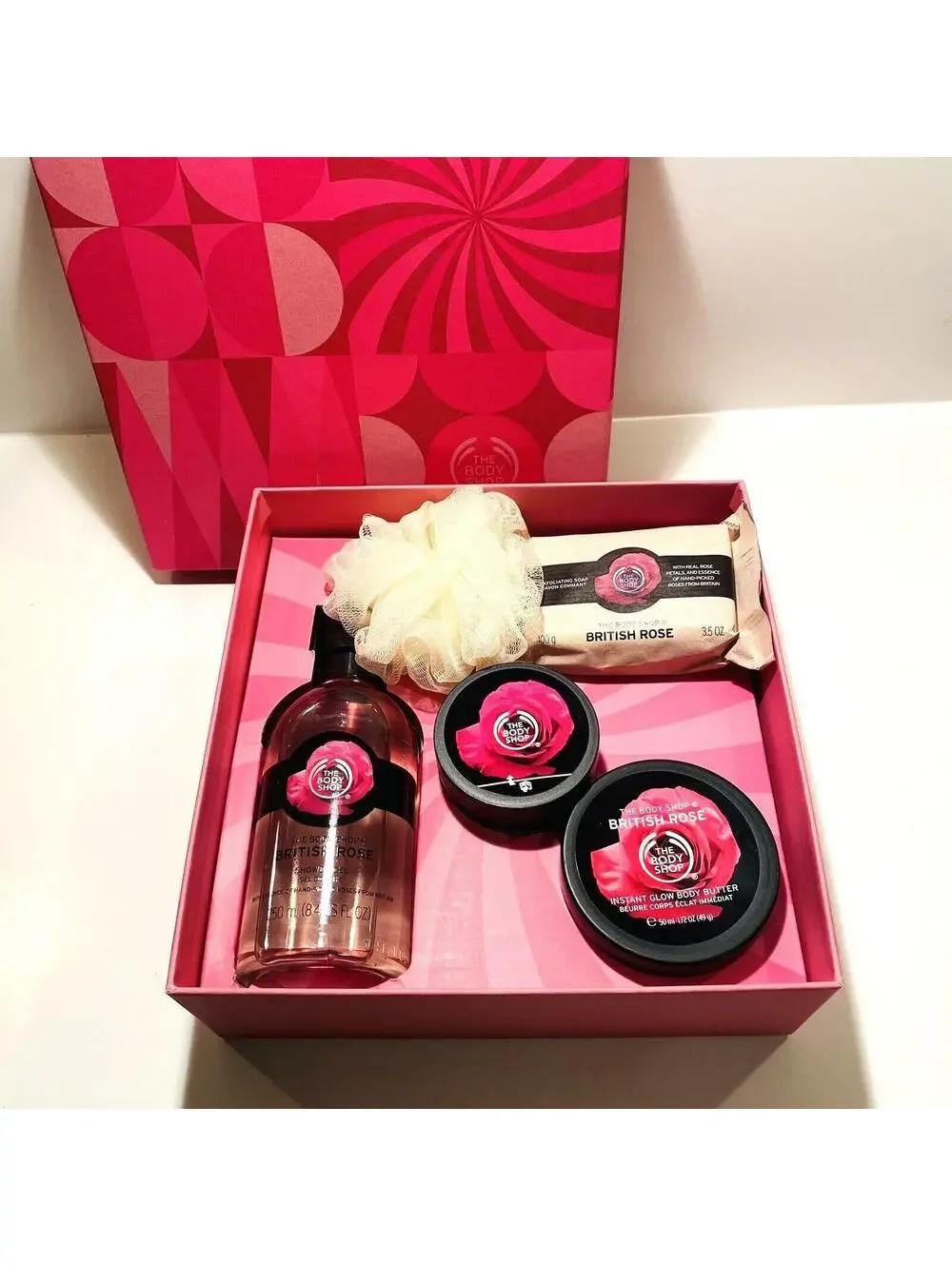 British Rose The Body Shop Gift Set Box Brand NEW Pink Body Wash Loofah Cream